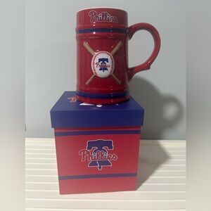 NEW Phillies Red Ceramic Stein with Gift Box - perfect for baseball fan!
